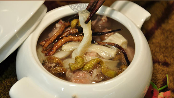 冬蟲夏草煲多久時(shí)間？掌握時(shí)長鎖住營養(yǎng)