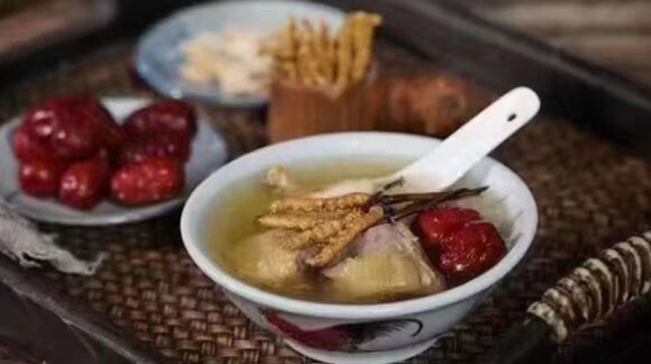 冬蟲夏草補腎：傳統認知與科學視角的解讀